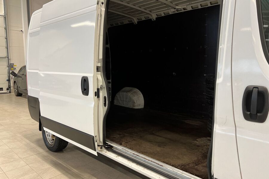 Peugeot Boxer vaihtoauto