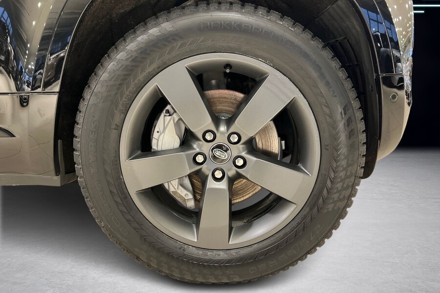 Land Rover Defender vaihtoauto