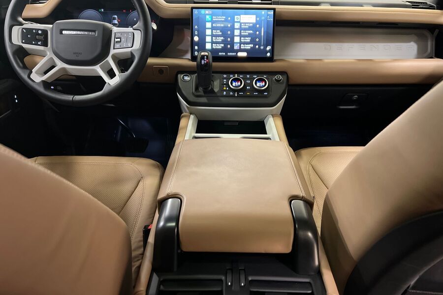 Land Rover Defender vaihtoauto