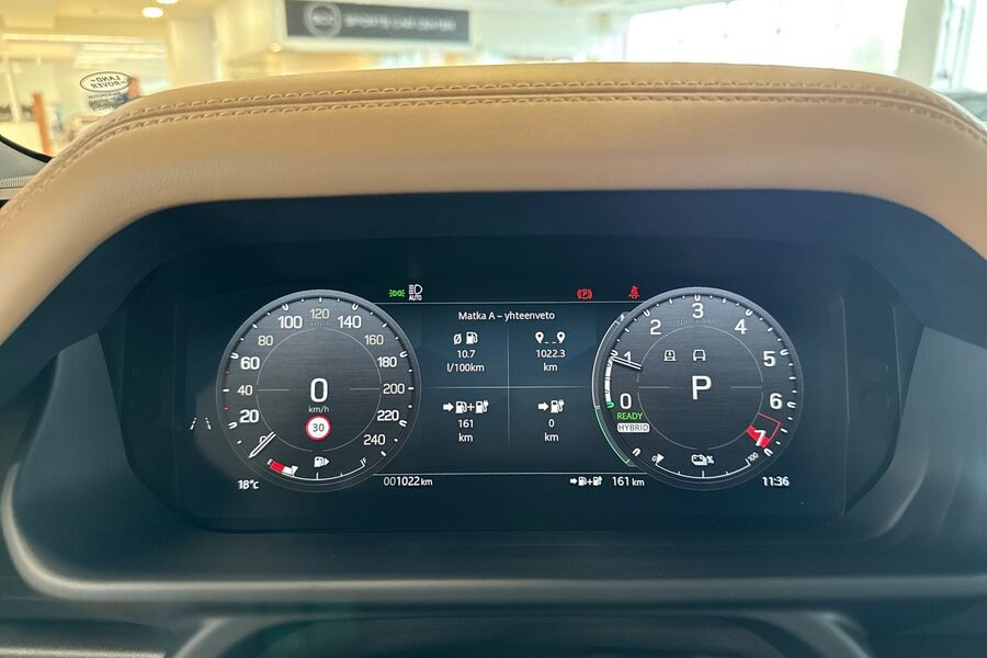 Land Rover Defender vaihtoauto