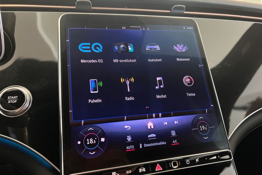 Mercedes-Benz EQE vaihtoauto