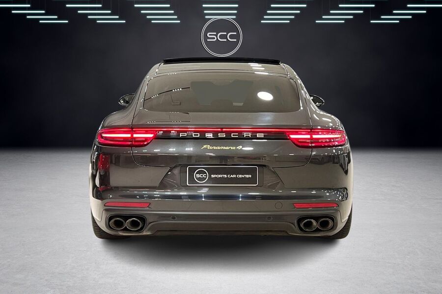 Porsche Panamera vaihtoauto