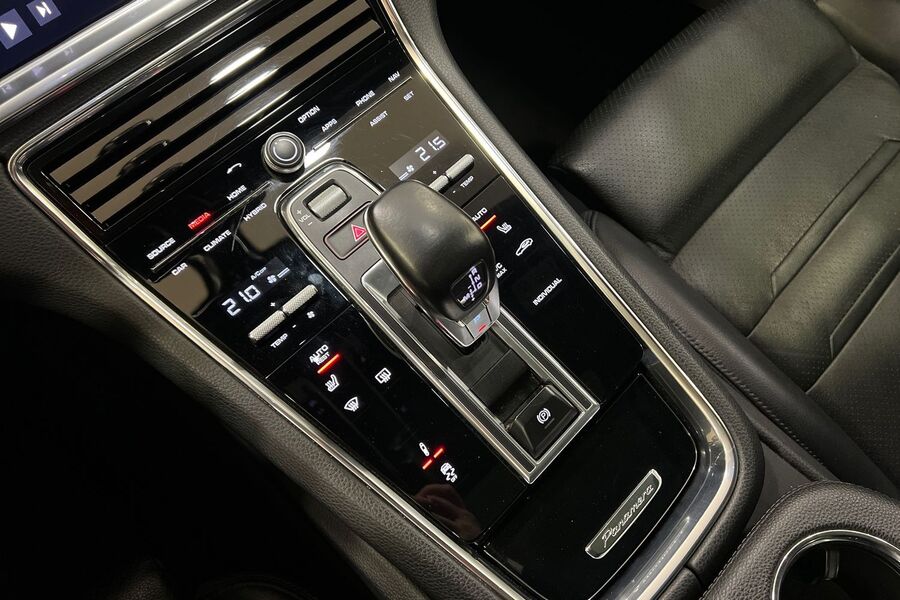 Porsche Panamera vaihtoauto