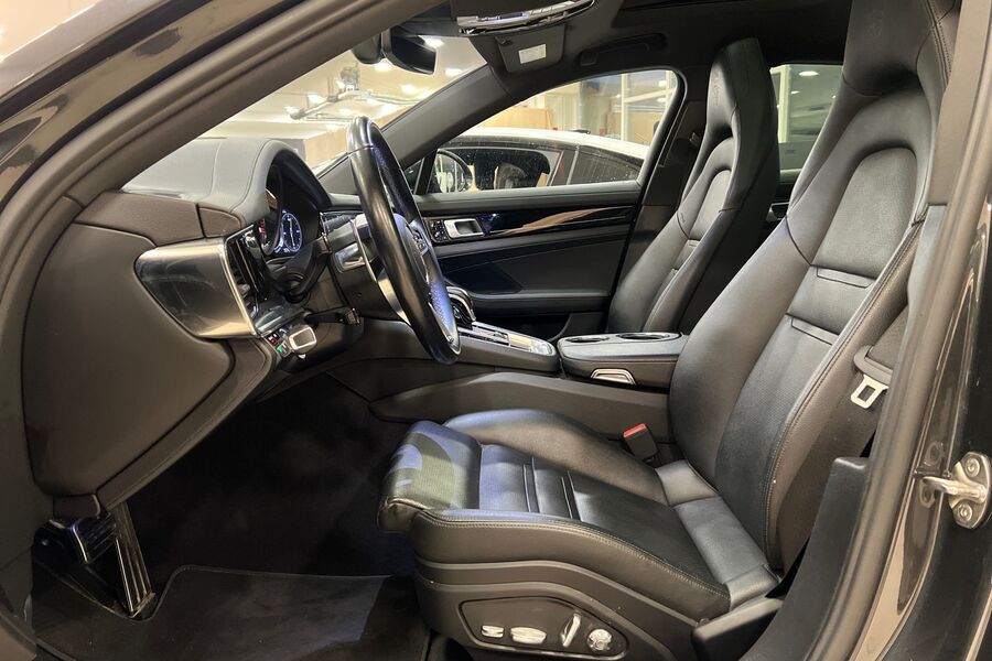 Porsche Panamera vaihtoauto