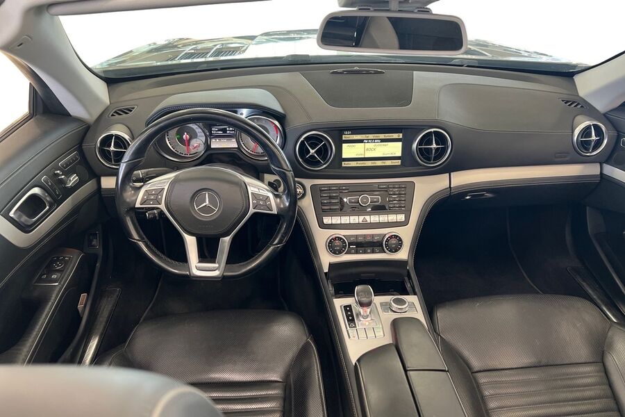 Mercedes-Benz SL vaihtoauto