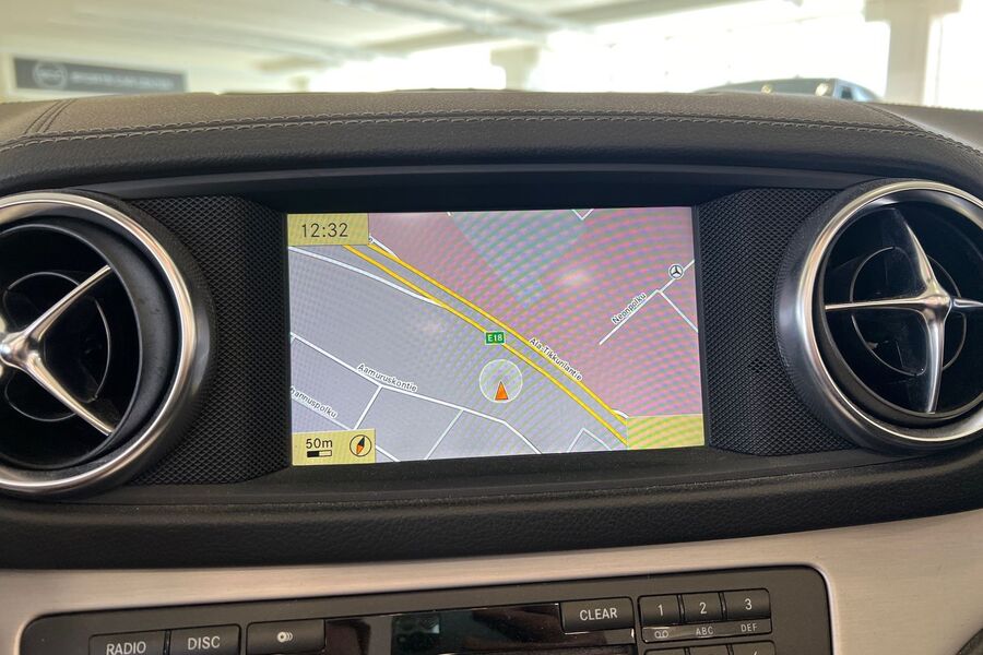 Mercedes-Benz SL vaihtoauto