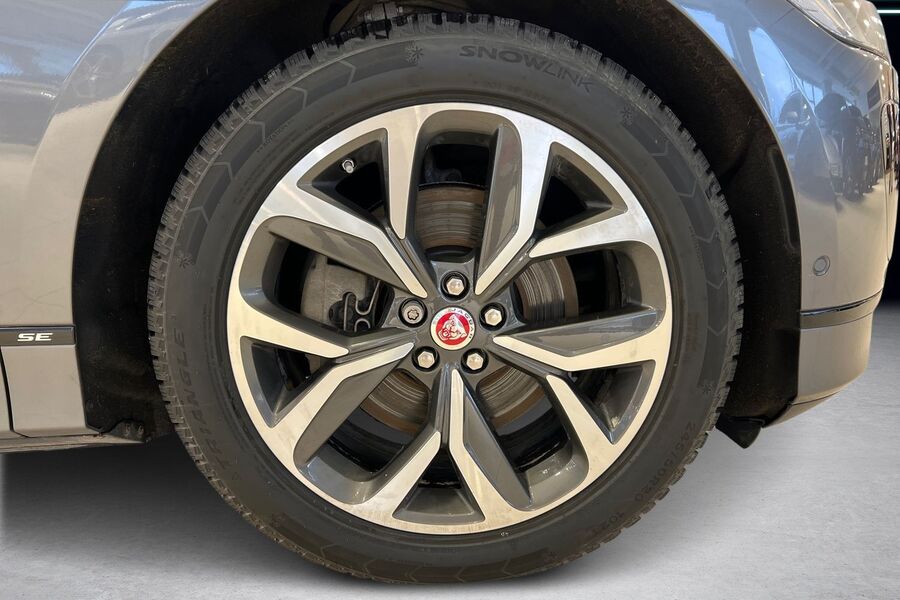 Jaguar I-PACE vaihtoauto