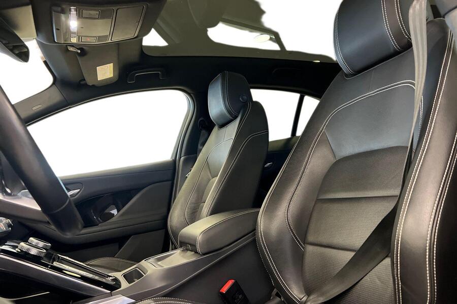 Jaguar I-PACE vaihtoauto