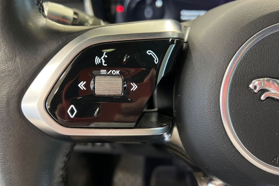 Jaguar I-PACE vaihtoauto