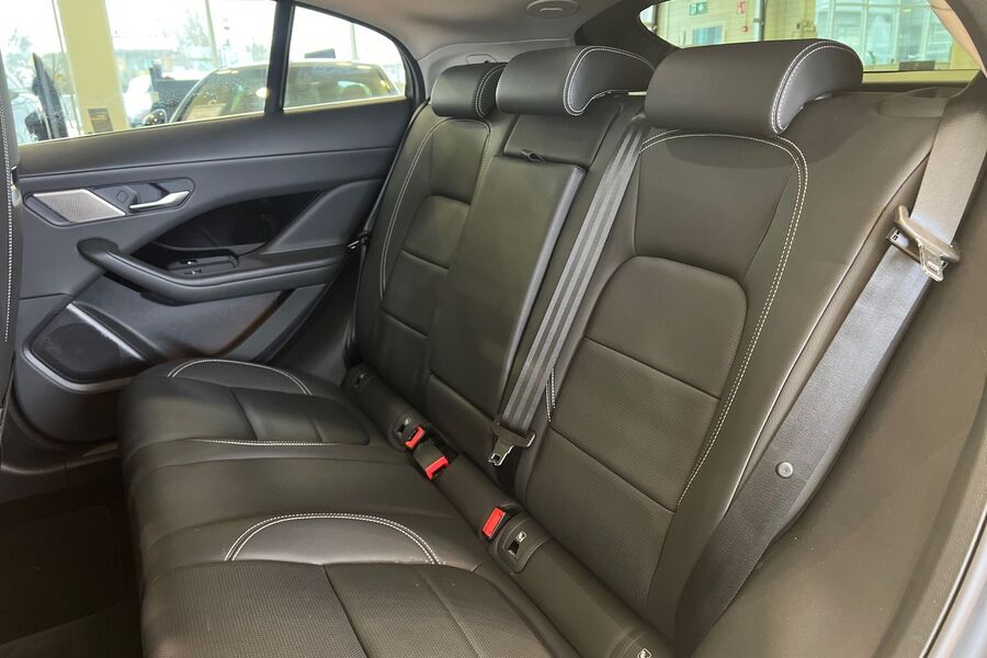 Jaguar I-PACE vaihtoauto