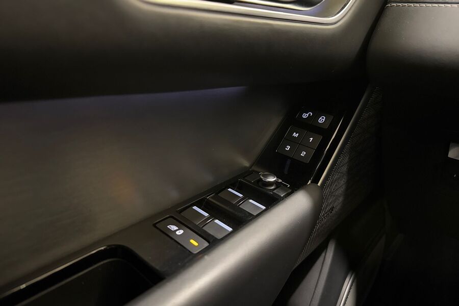 Land Rover Range Rover Velar vaihtoauto