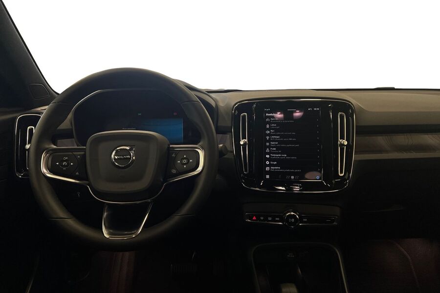 Volvo C40 vaihtoauto