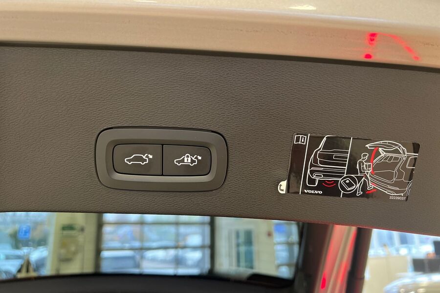 Volvo C40 vaihtoauto