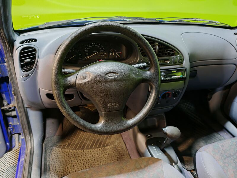 Ford Fiesta vaihtoauto