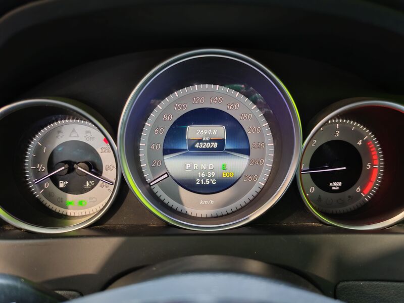 Mercedes-Benz C vaihtoauto