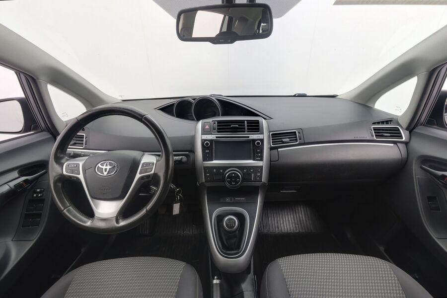 Toyota Verso vaihtoauto