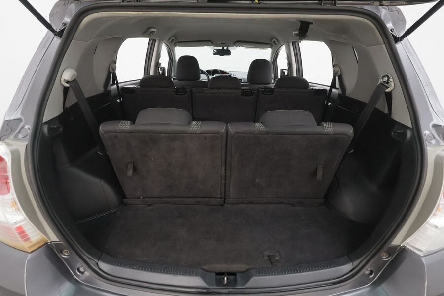 Toyota Verso vaihtoauto