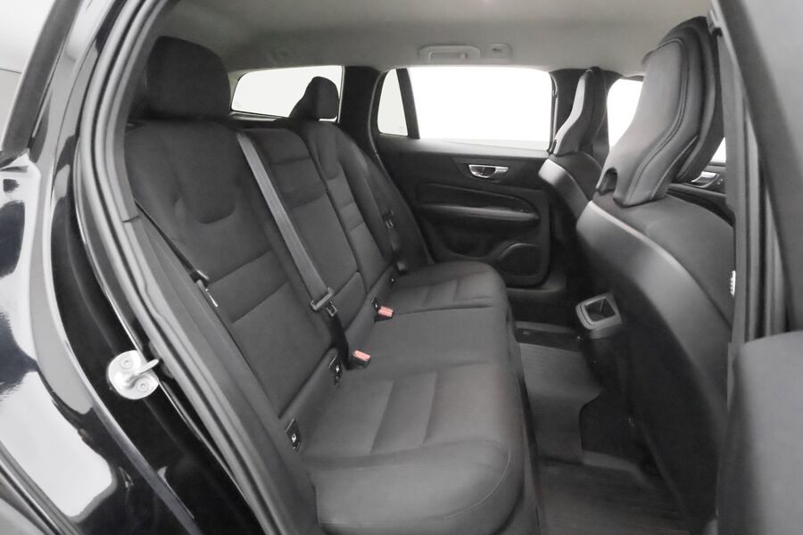 Volvo V60 Cross Country vaihtoauto