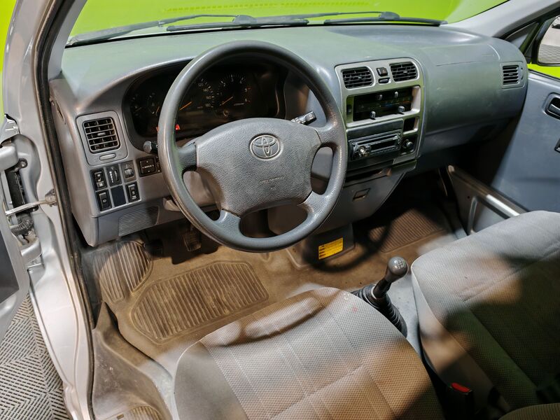 Toyota Hiace vaihtoauto