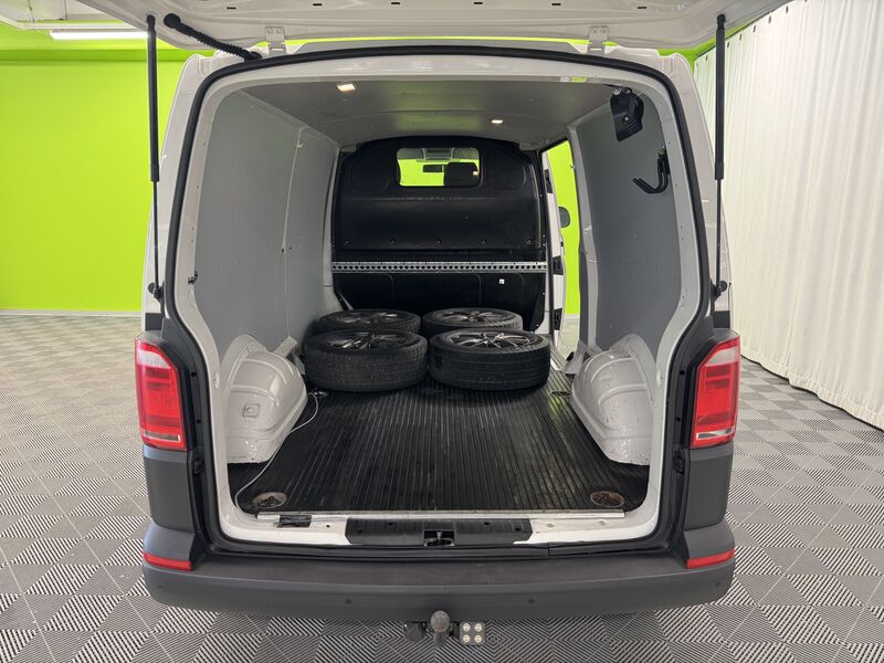 Volkswagen Transporter vaihtoauto