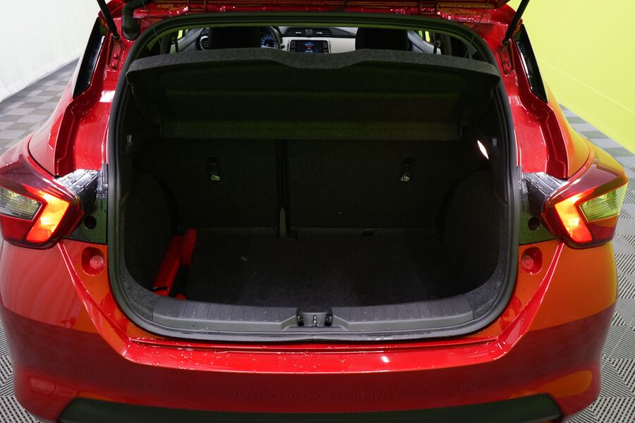 Nissan Micra vaihtoauto