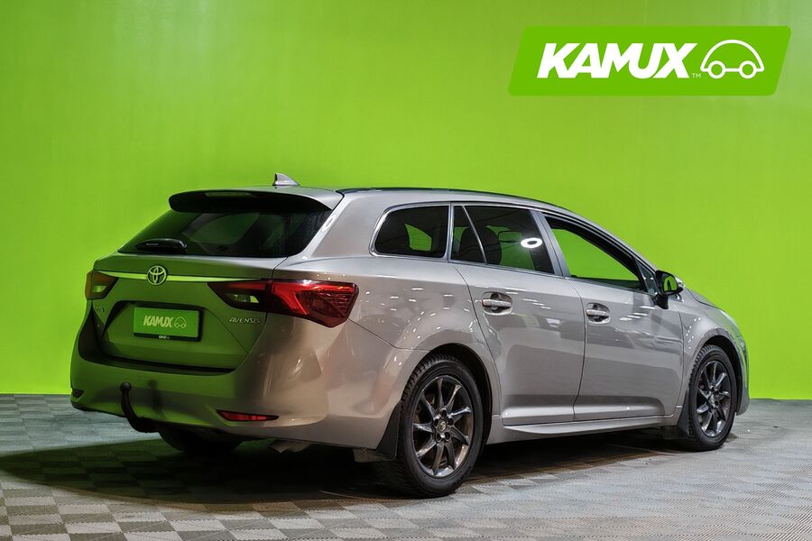 Toyota Avensis vaihtoauto