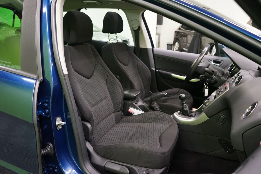 Peugeot 308 vaihtoauto