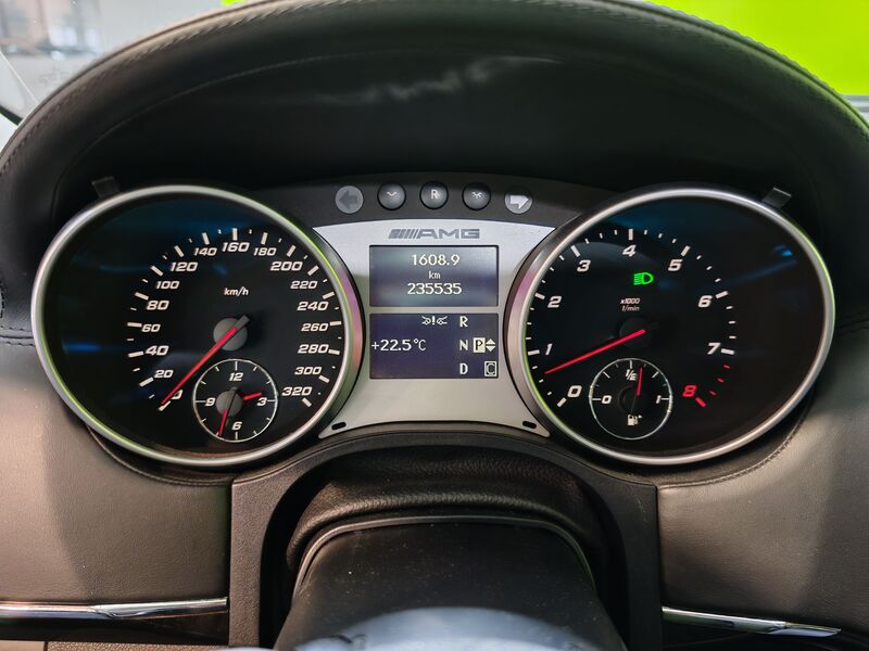 Mercedes-Benz ML vaihtoauto