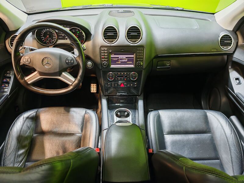 Mercedes-Benz ML vaihtoauto