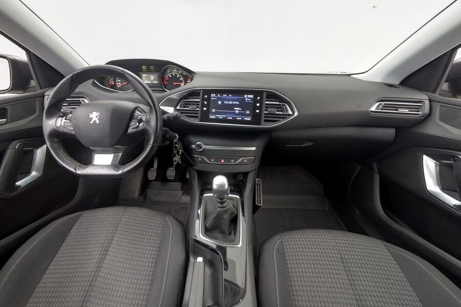 Peugeot 308 vaihtoauto