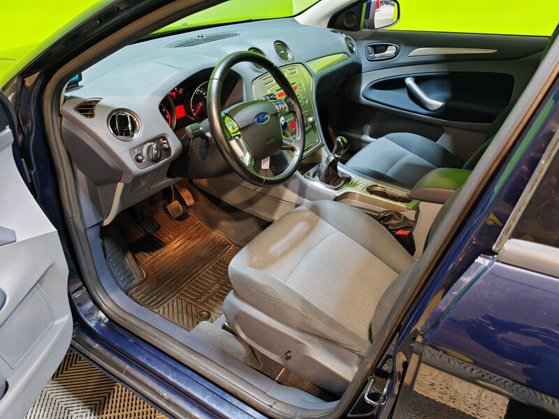 Ford Mondeo vaihtoauto