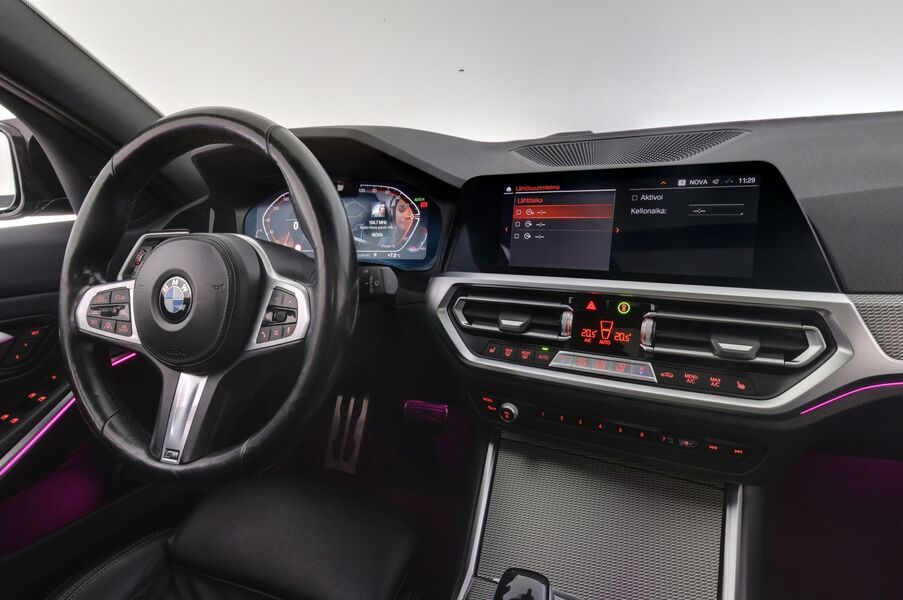BMW 330 vaihtoauto