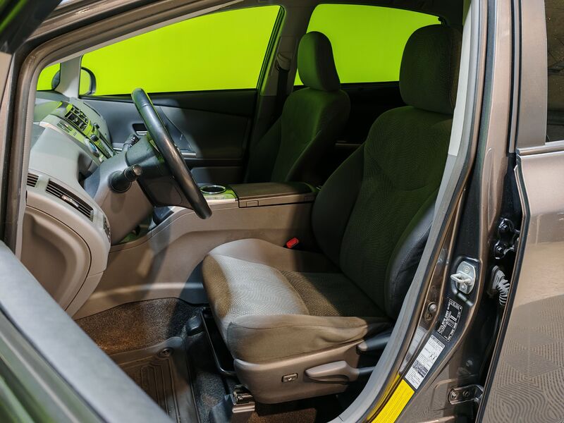 Toyota Prius+ vaihtoauto