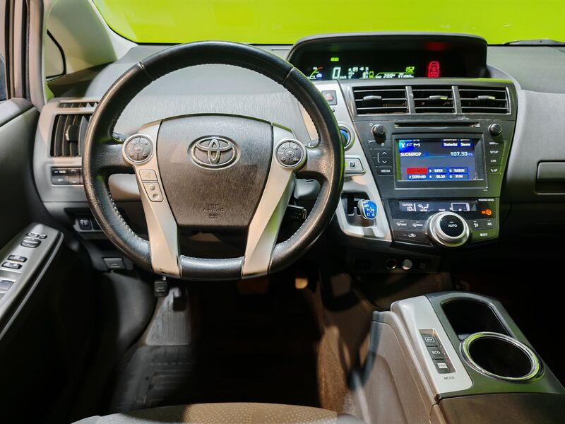 Toyota Prius+ vaihtoauto