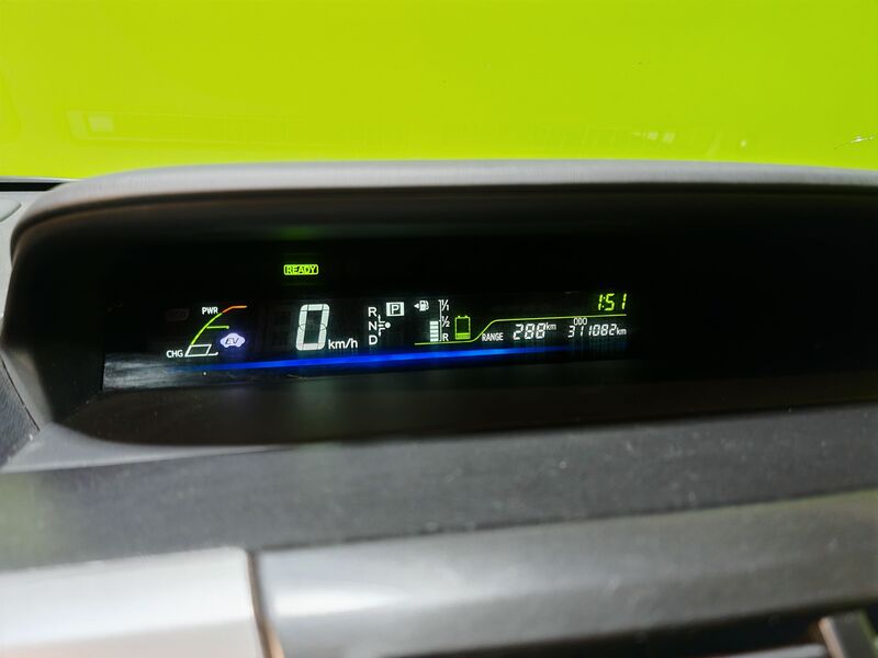 Toyota Prius+ vaihtoauto