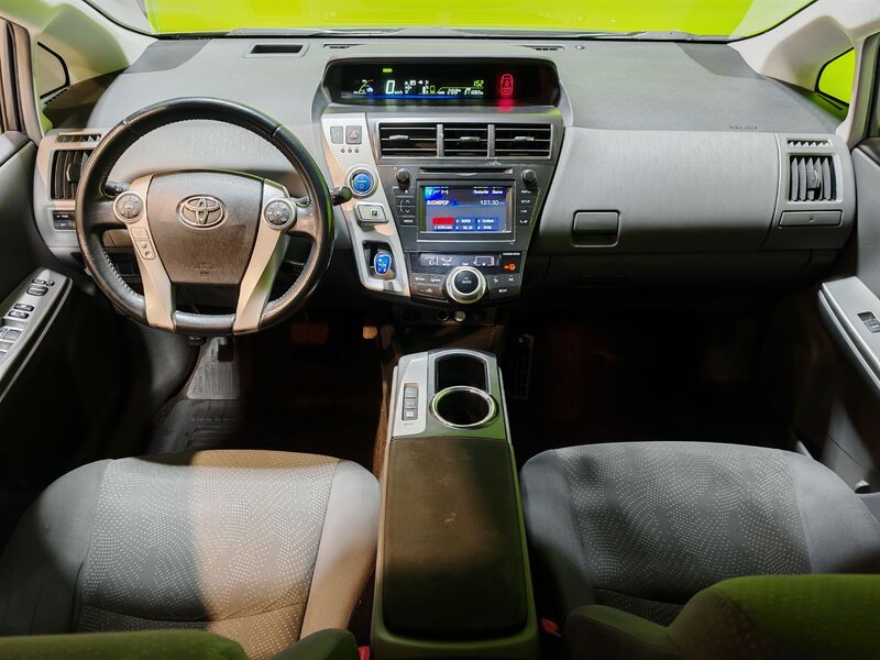 Toyota Prius+ vaihtoauto