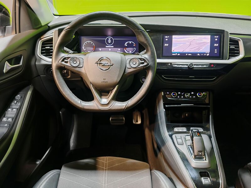 Opel Grandland vaihtoauto