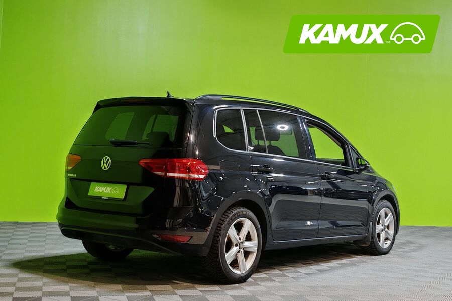 Volkswagen Touran vaihtoauto