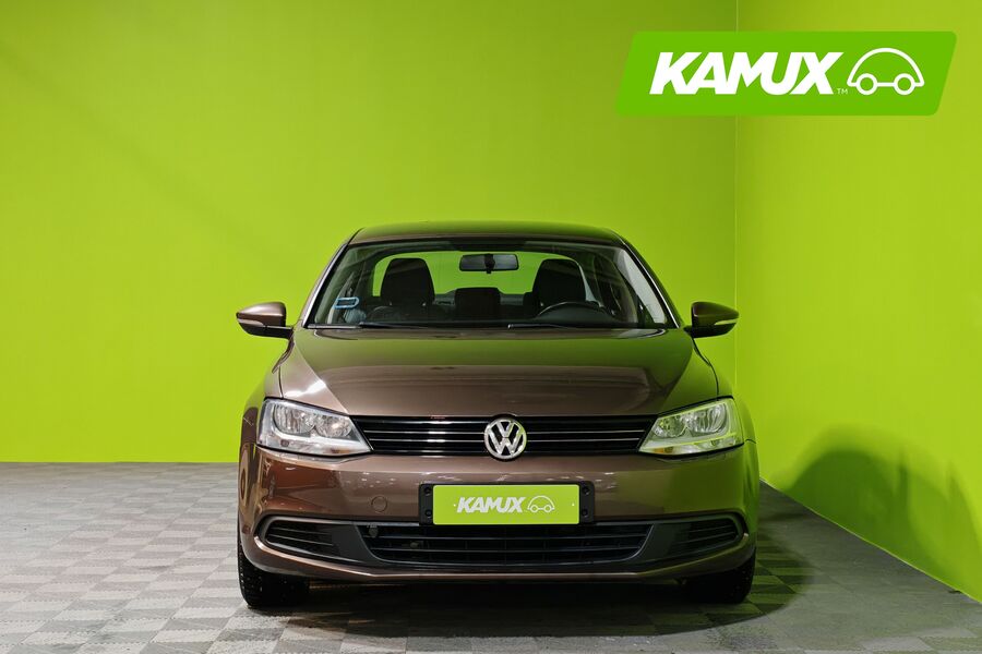 Volkswagen Jetta vaihtoauto