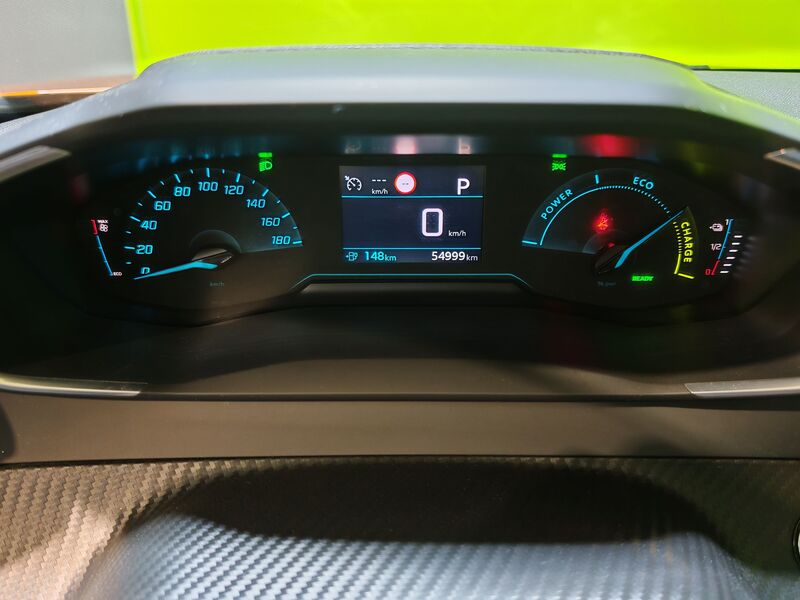 Peugeot e-2008 vaihtoauto