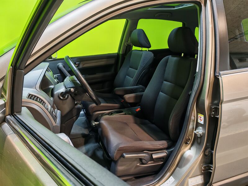Honda CR-V vaihtoauto