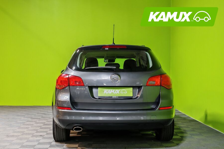 Opel Astra vaihtoauto