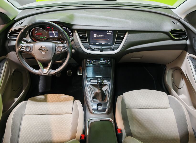 Opel Grandland X vaihtoauto