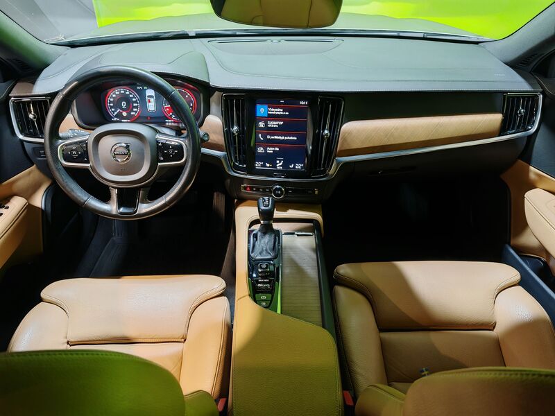 Volvo V90 vaihtoauto