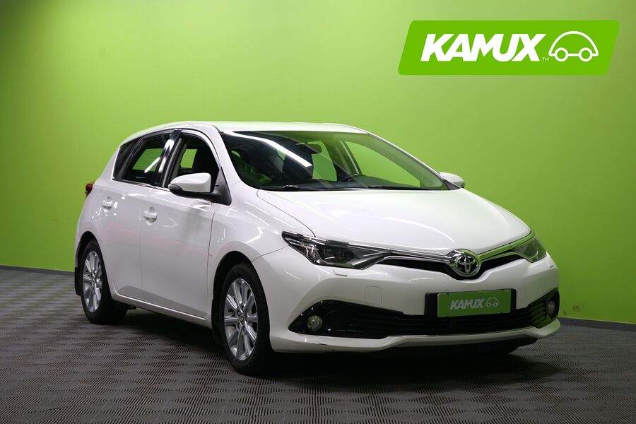 Toyota Auris vaihtoauto
