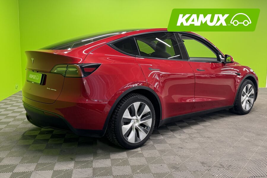 Tesla Model Y vaihtoauto