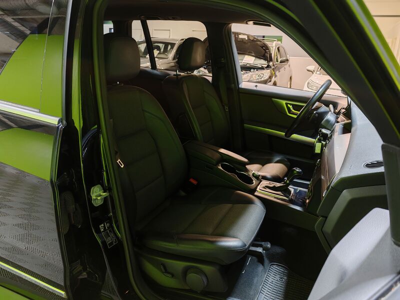 Mercedes-Benz GLK vaihtoauto