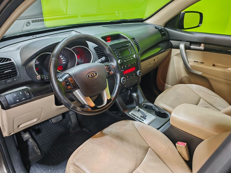 Kia Sorento vaihtoauto