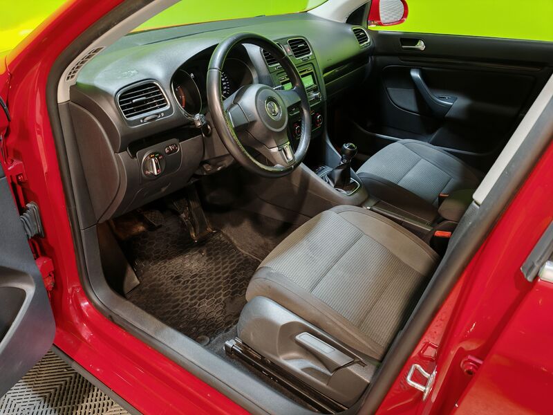 Volkswagen Golf vaihtoauto