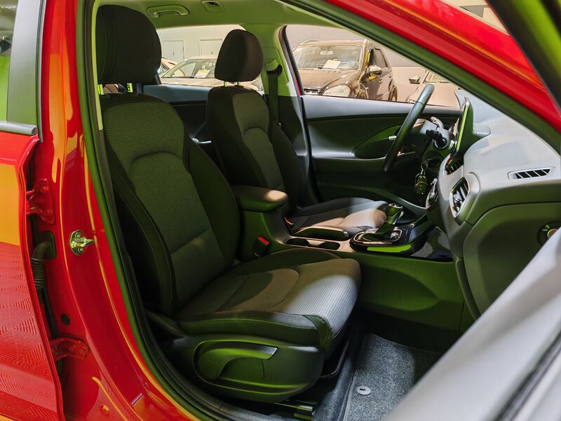 Hyundai i30 vaihtoauto